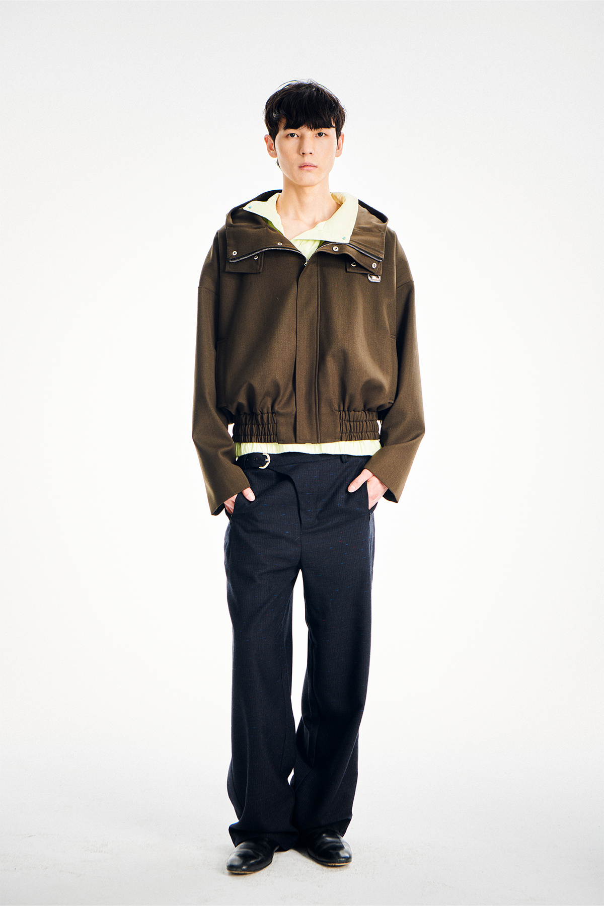 26AW J01B